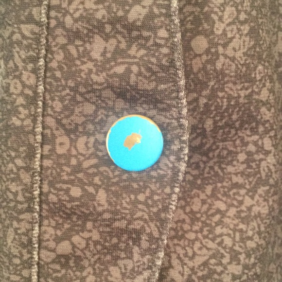 Puma - Picture 2 of 9